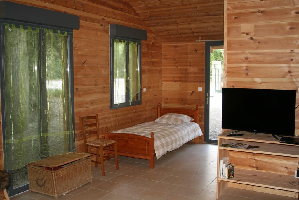 Western City Troyes Barberey-Saint-Sulpice Rom bilde