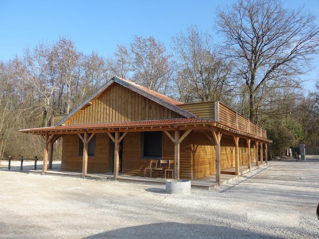 Western City Troyes Barberey-Saint-Sulpice Rom bilde